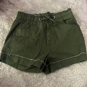 No Boundaries Green Shorts Xs